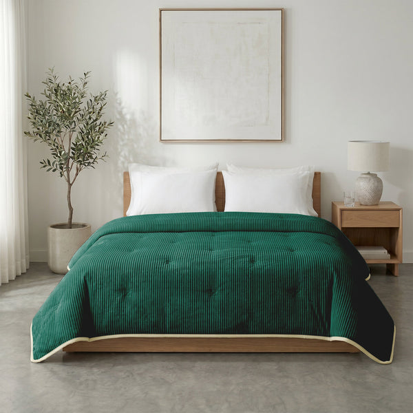 Bettdecke ohne Bezug – Lileo Cord Quilt – Dunkelgrün/Creme