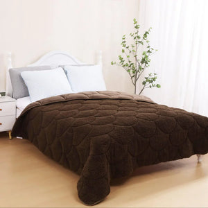 Bettdecke Ohne Bezug - Lileo Velvet Sherpa Ganzjahres-Komfort – Kaffeebraun (mit Einstecklasche)